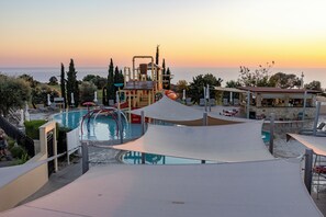 Outdoor pool - Aphrodite Premium Apartments I (Kouklia)