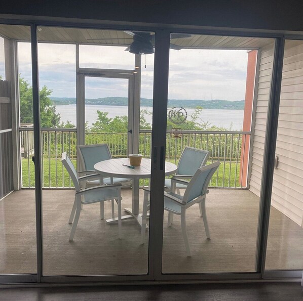 Outdoor dining - Winter is here! Charming 2-bedroom condo in wonderful Stateline with WiFi, AC (Stateline)