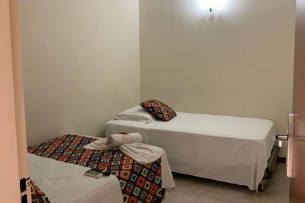 Classic Twin Room | Free WiFi