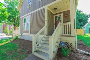 تفاصيل الفندق من الخارج