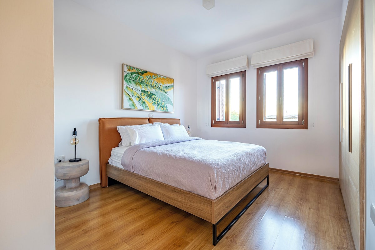 Apartment, 1 Bedroom, Terrace, Mountain View | 2 bedrooms