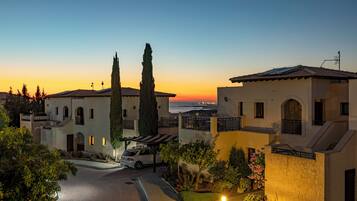 Appartamento, 1 camera da letto, terrazzo, vista montagna | Esterni