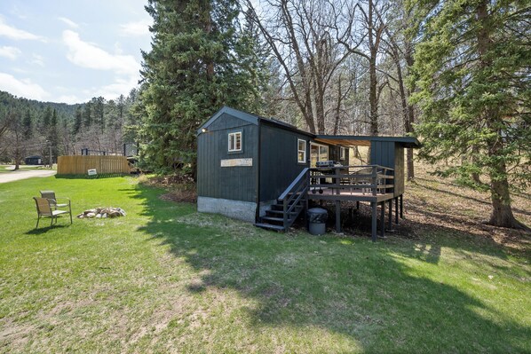 المنشأة من الخارج