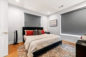 Apartment | 3 bedrooms - Luxurious Midtown Home Rooftop Views by Silverx (Atlanta)