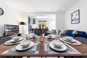 تناول الطعام