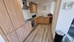 Private kitchen - Wandsworth Park Apartment (London)