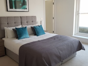 아파트, 침대(여러 개), 주방, 시내 전망 (Wandsworth Park Apartment) | 3 개의 침실, 각각 다른 스타일의 인테리어, 각각 다르게 가구 비치