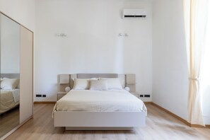 2 chambres, fer et planche à repasser, Wi-Fi, literie fournie