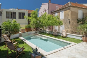 Piscina all'aperto