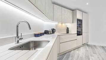 Apartment, Multiple Beds, Patio, City View (Bejoux Court - Apt 2) | Private kitchen | Fridge, microwave, oven, stovetop