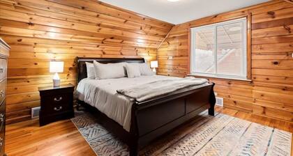 Near Greenfield Village Downtown Dearborn-Oakwood