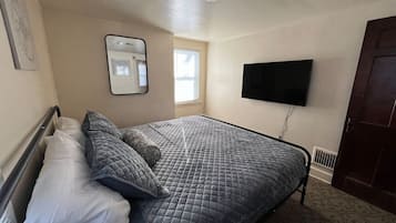 2 dormitoris, escriptori, planxa i posts de planxar i wifi gratuïta