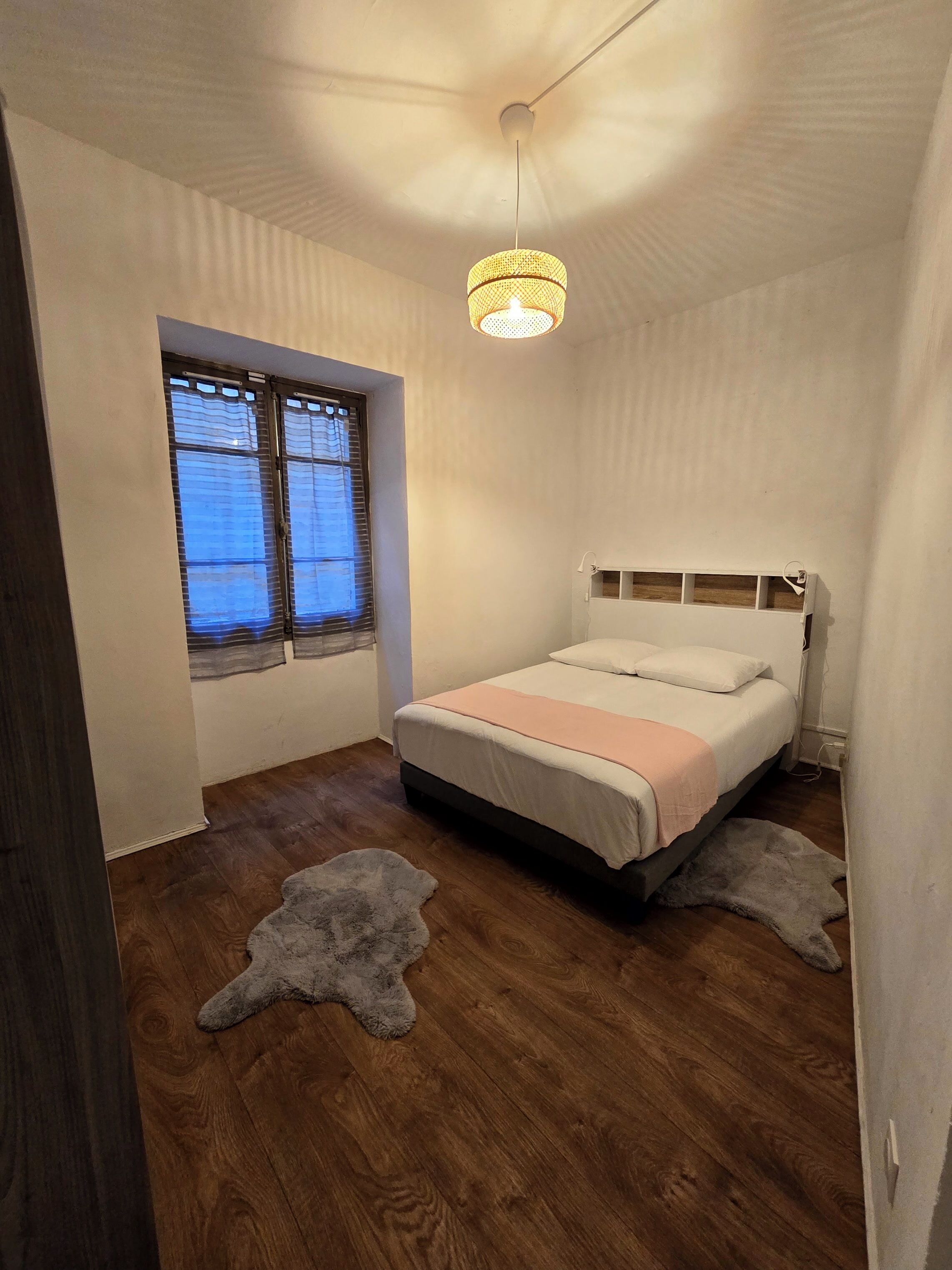 2 bedrooms, iron/ironing board, travel crib, free WiFi