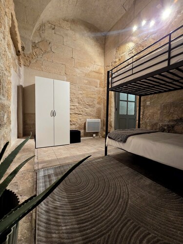 Appartement de 60m² entier, dans un environnement historique et  authentique