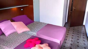 2 bedrooms, WiFi (free)