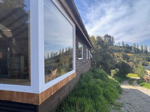 Window to the Fjord: Cabin with Stunning View
