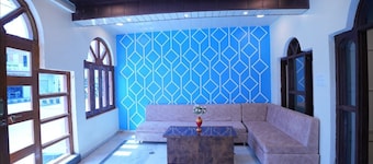 Hotel Poorvi Inn with WiFi, AC near Jain Temples, Khajuraho
