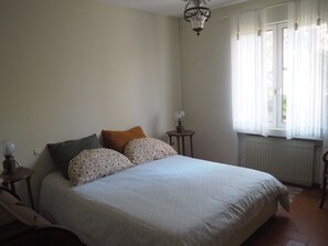 3 Schlafzimmer, Bügeleisen/Bügelbrett, WLAN, Bettwäsche