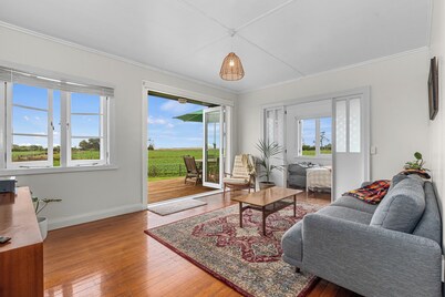 Serene Cove Escape - Waipu Holiday Home
