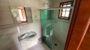 Shower, towels, soap, shampoo