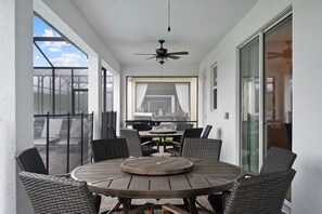 House | 9 bedrooms - Home 9 Bed Themed Rooms Pool Storey Lake (Kissimmee)