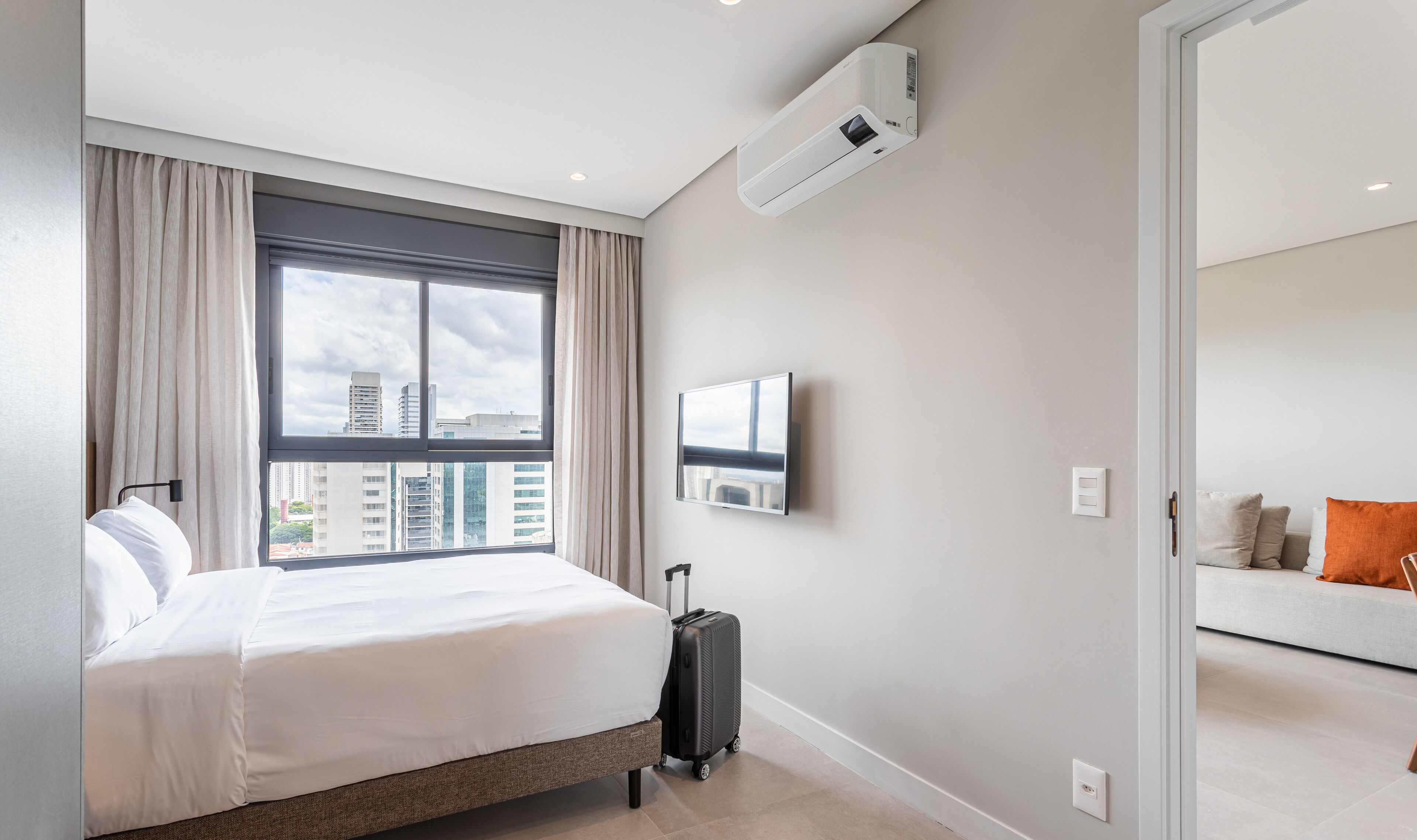 Superior Apartment | In-room safe, laptop workspace, free WiFi, bed sheets