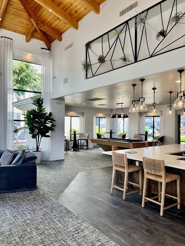 Games room - Resort living in Scottsdale w heated pool #124 (Scottsdale)