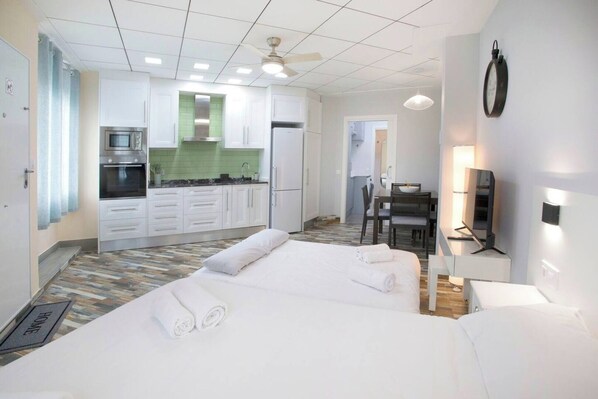 1 bedroom, WiFi, bed sheets