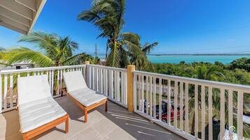 Apartment, 3 Bedrooms, Balcony, Ocean View | Balcony view