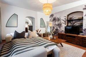 1 chambre, bureau, fer et planche à repasser, Wi-Fi gratuit