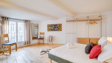 2 chambres, fer et planche Ă repasser, Wi-Fi gratuit, draps fournis