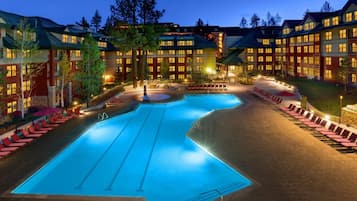 Piscine extérieure, piscine chauffée