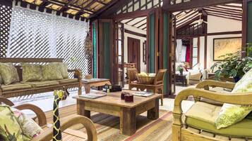 Vila | Área de estar | TV de tela plana