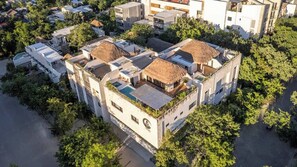 Esterni