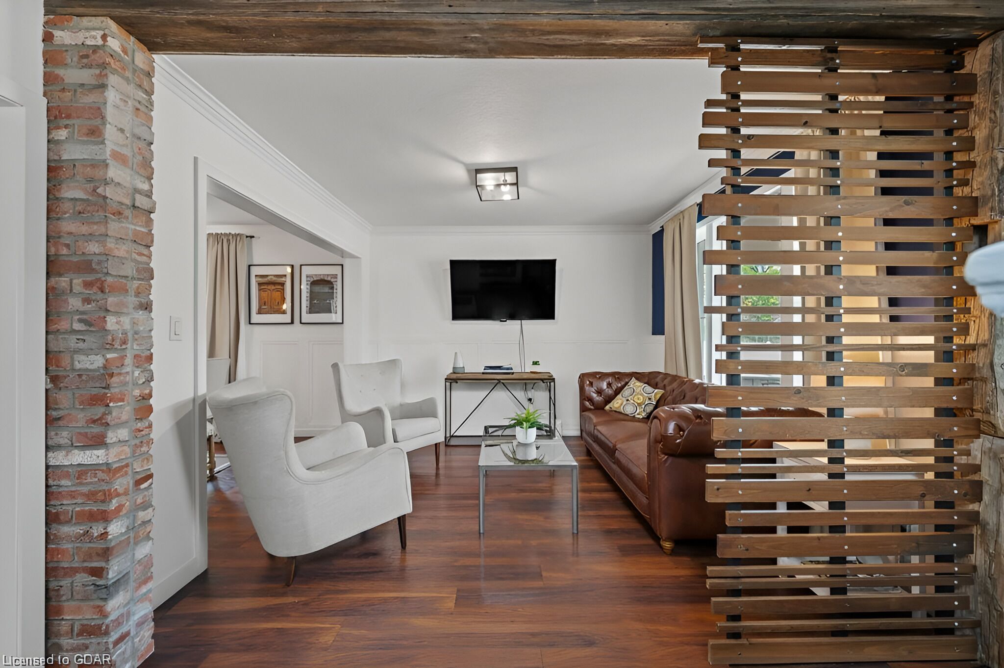 智能电视、电脑显示器