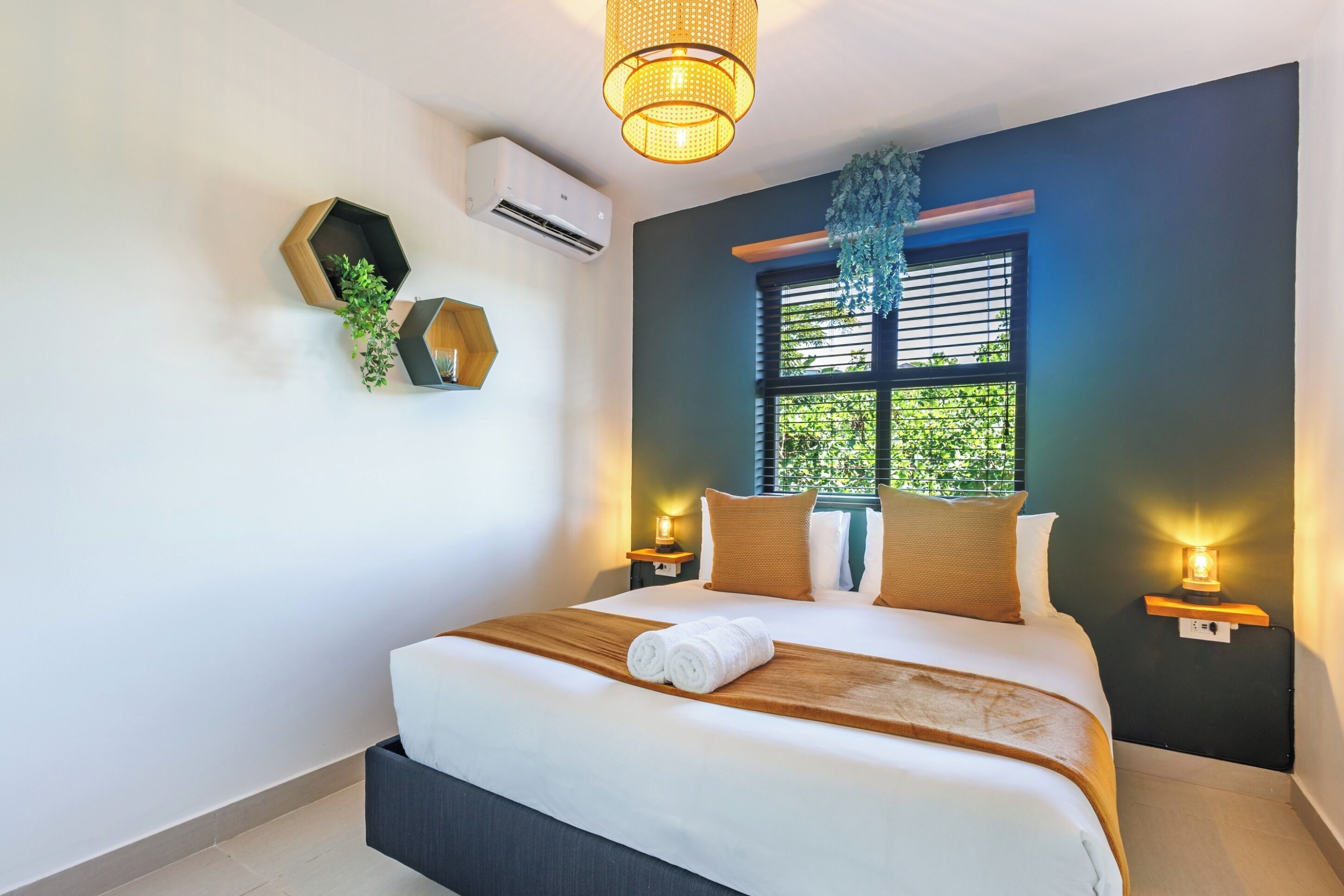 1 室のベッドルーム、セーフティボックス (室内)、アイロン / アイロン台、WiFi