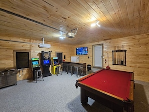 Spielezimmer