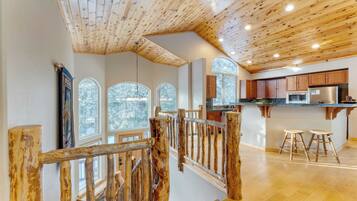 Nhà (4 Bedrooms) | Nội thất