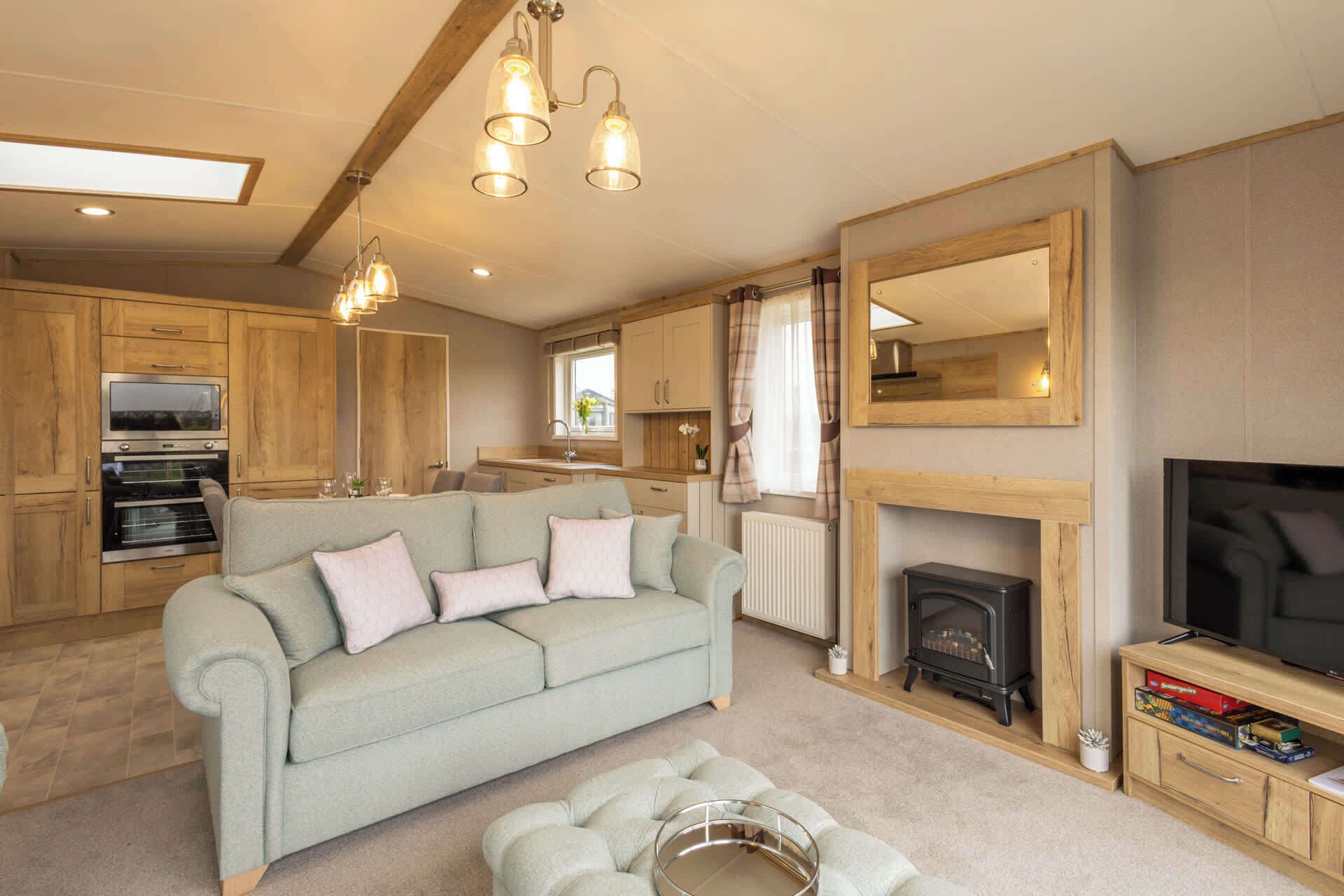 TV, fireplace, offices