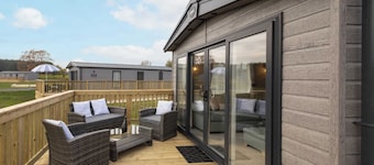 Host & Stay | Fieldview Lodge, Ashdown Retreat