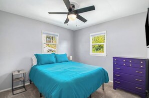 2 soverom, skrivebord, wi-fi og sengetøy