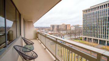 Comfort Apartment, 2 Bedrooms, Balcony, City View | Balcony