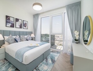 2 bedrooms, desk, iron/ironing board, WiFi - 2BHK/ Near Dubai Frame/ Park/Metro (Dubai)