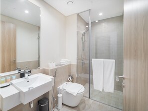 Hair dryer - 2BHK/ Near Dubai Frame/ Park/Metro (Dubai)