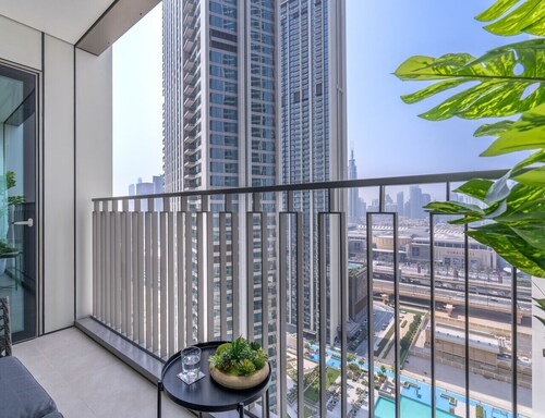 Premium 2BHK Burj Khalifa Views Near Dubai Mall