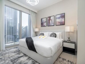 4 bedrooms, iron/ironing board, WiFi, bed sheets - Vogue Forte Burj Khalifa & Fountain View (Dubai)