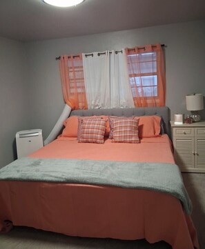 1 chambre, fer et planche à repasser, Wi-Fi, draps fournis