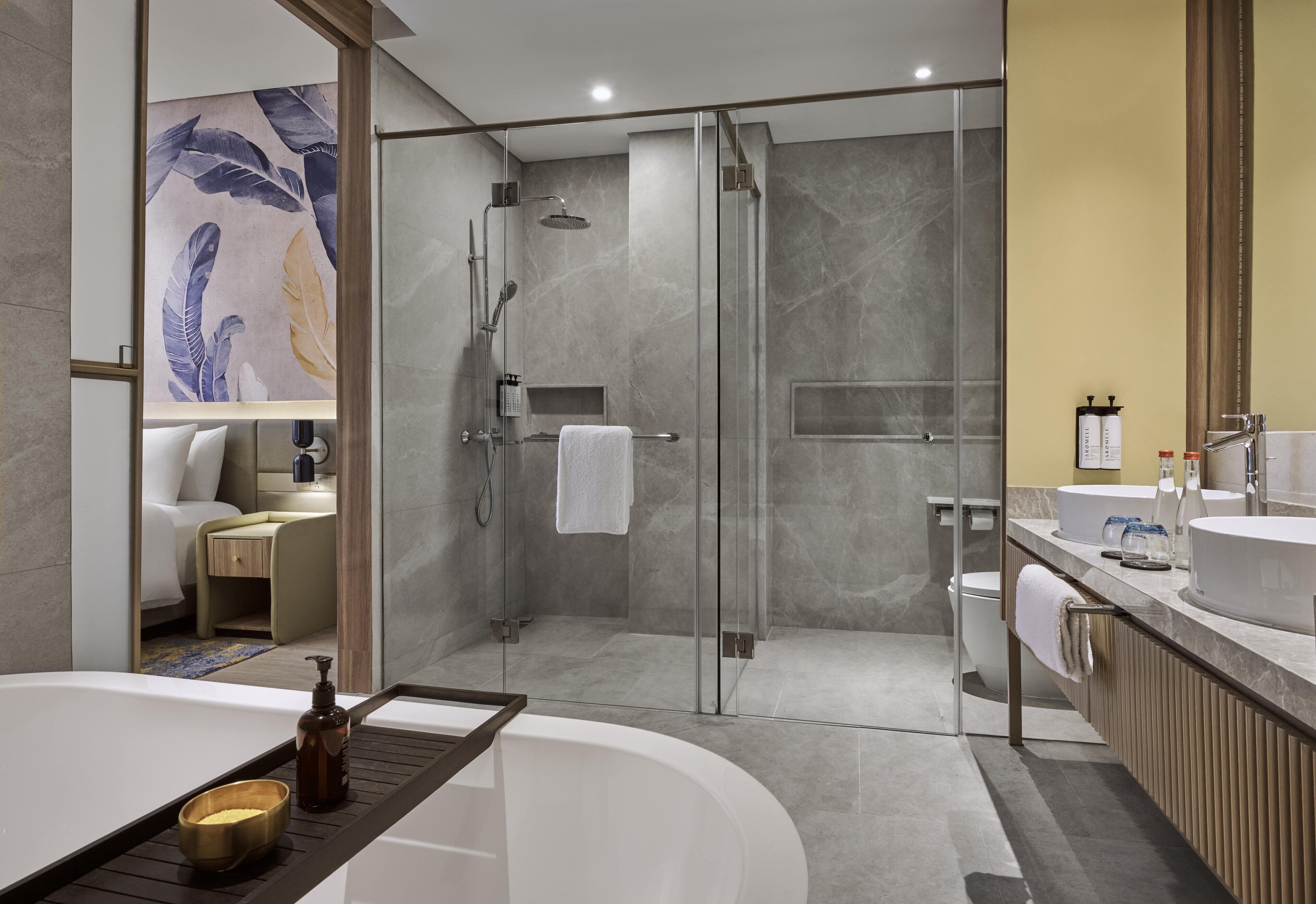 Suite, 1 Bedroom, City View | Bathroom | Free toiletries, hair dryer, bathrobes, slippers