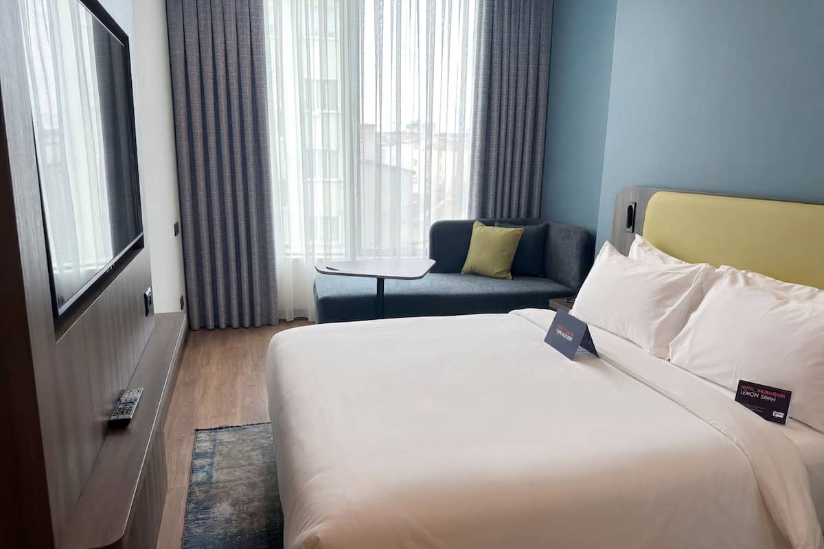 In-room safe, blackout drapes, soundproofing, free WiFi