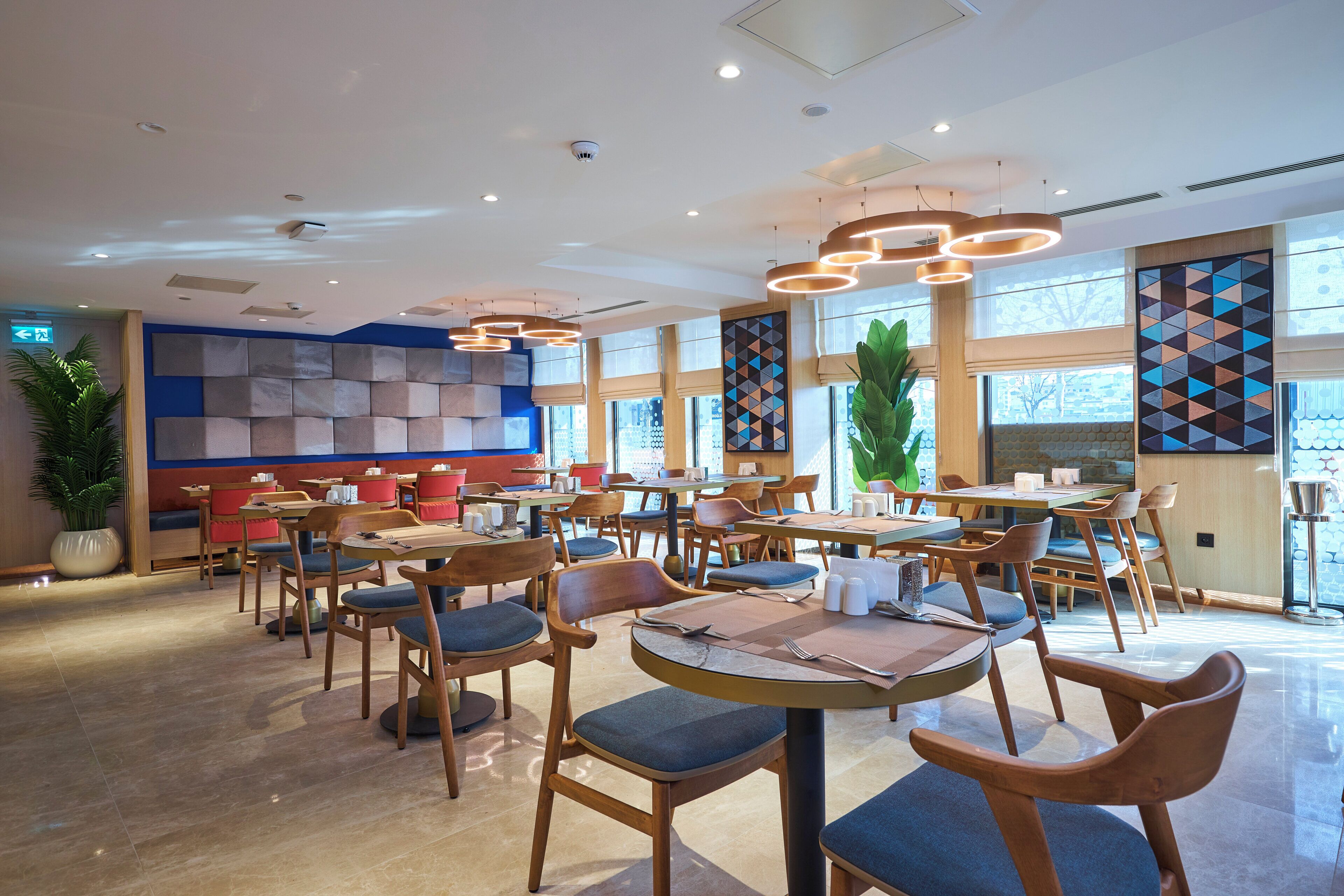 Foto - Holiday Inn Express Istanbul - Airport Arnavutköy